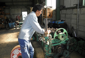 メタリックワイヤー巻き替え施工01